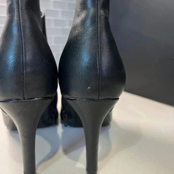 Rialto Black Ankle Boots Size 10 - Picture 10 of 11